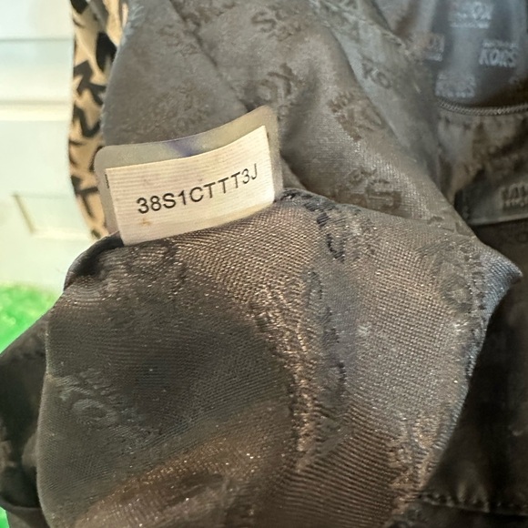 Michael Kors Tote in Black and Tan - Picture 12 of 16